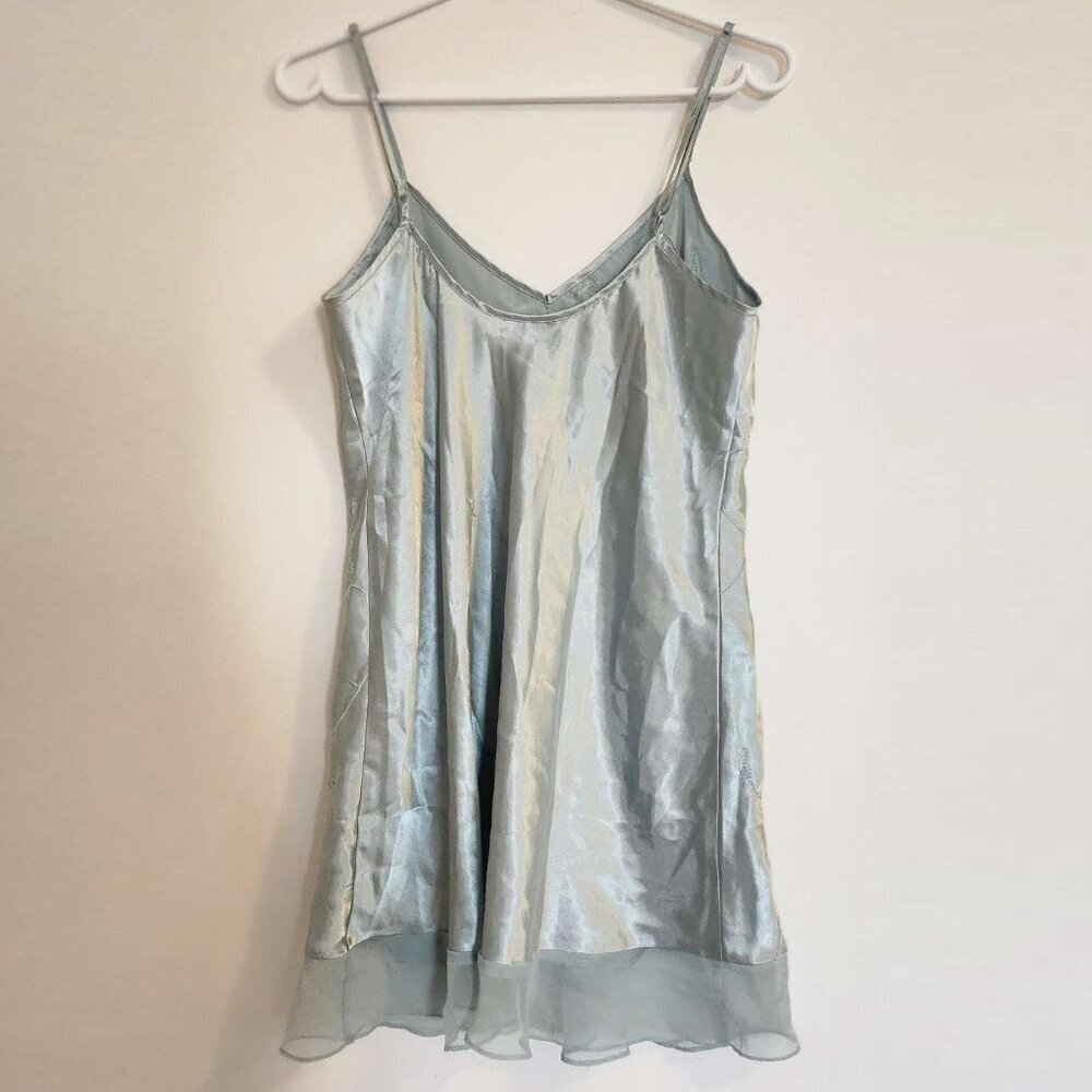 Morgan Taylor Embroidered Robe Slip Set Size Medium - Picture 7 of 15